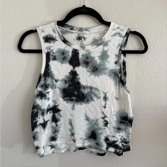 lululemon athletica Black and White Tie-Dye Tank Top - Picture 1 of 3